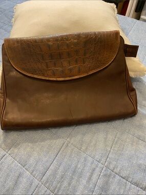 Large Vintage Oroton Brown Leather Clutch with Croc-Embossed Flap